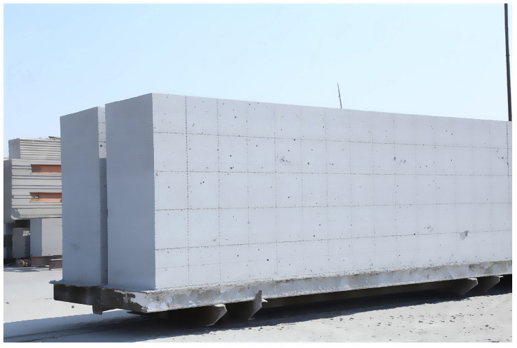 西青加气块 加气砌块 轻质砖气孔结构及其影响因素